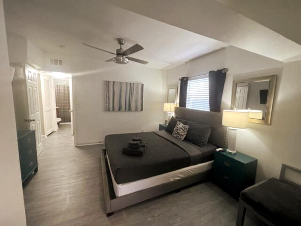 Designed Private Suites In ไมอามี ภายนอก รูปภาพ